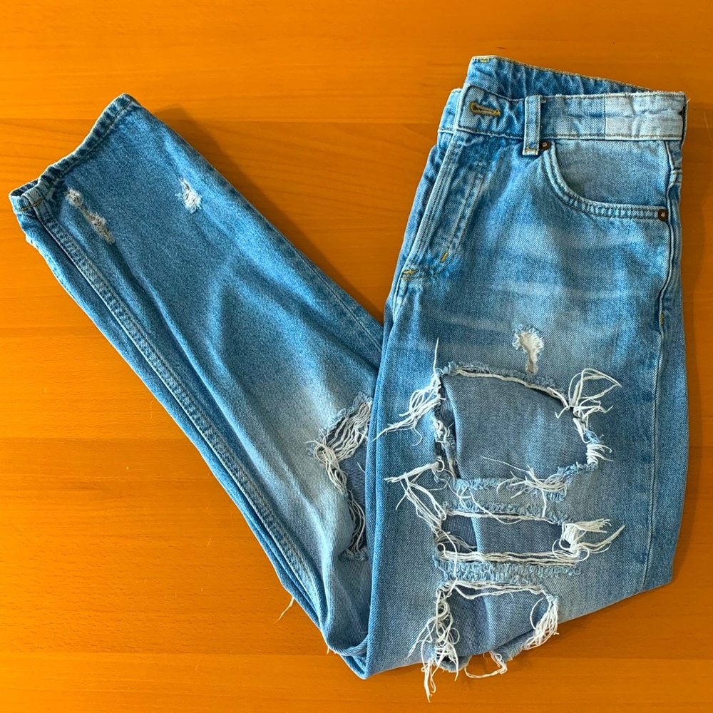 Distressed Boyfriend Jeans Light Wash Button Up Denim Size 2